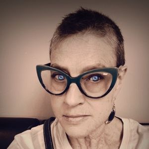 Meet your Posher, Sally